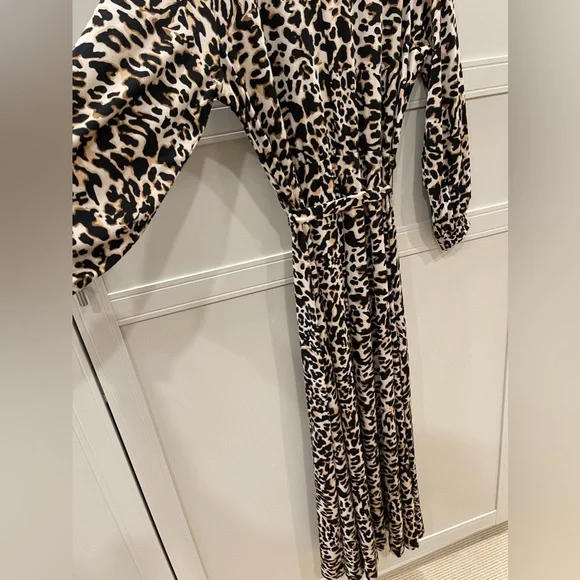 Eloquii Leopard Print Plus Size Maxi Dress - Picture 4 of 10